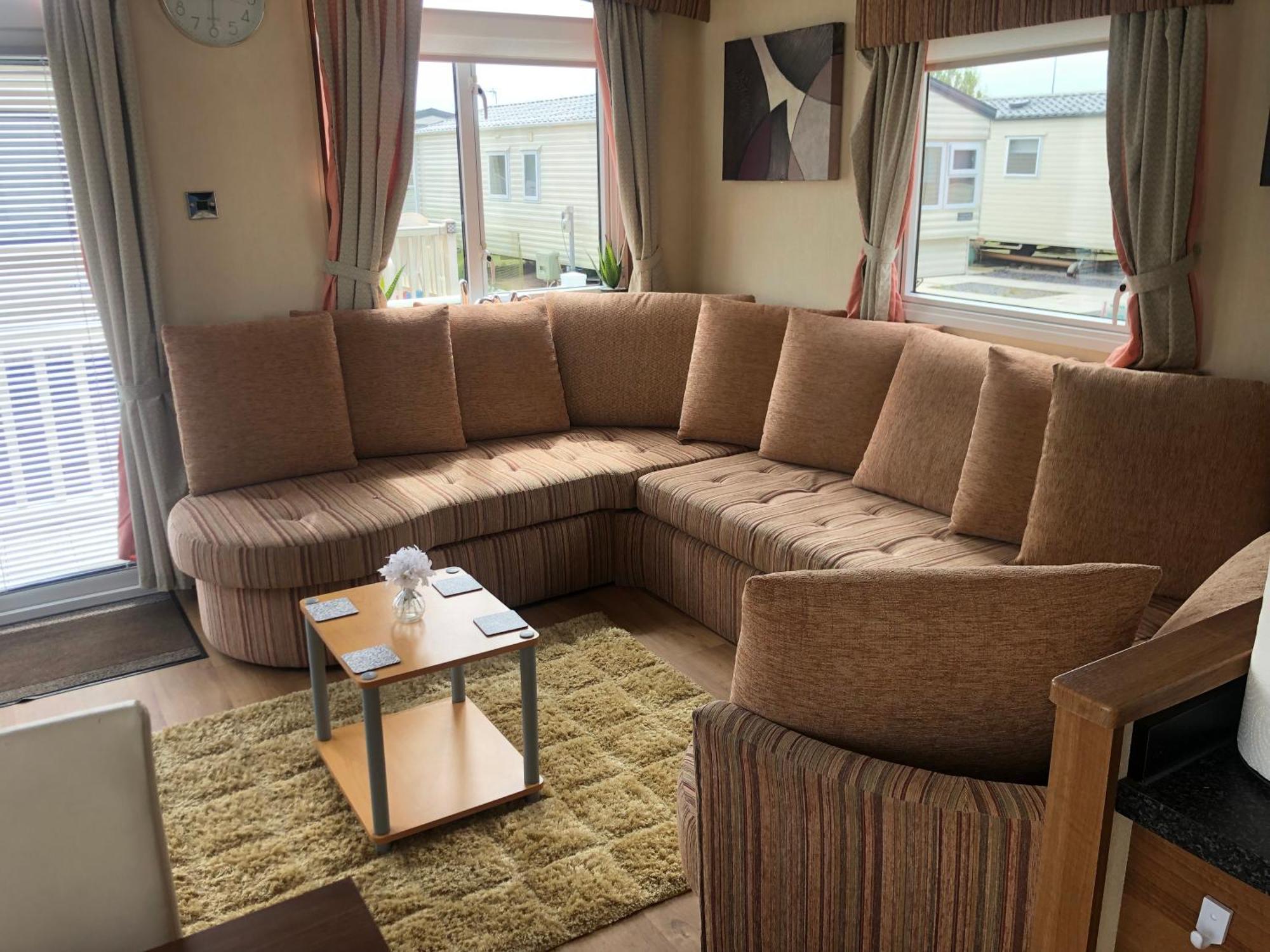 Two X 8 Berth Static Caravan On Lyons Robin Hood Rhyl North Wales Meliden Exterior foto