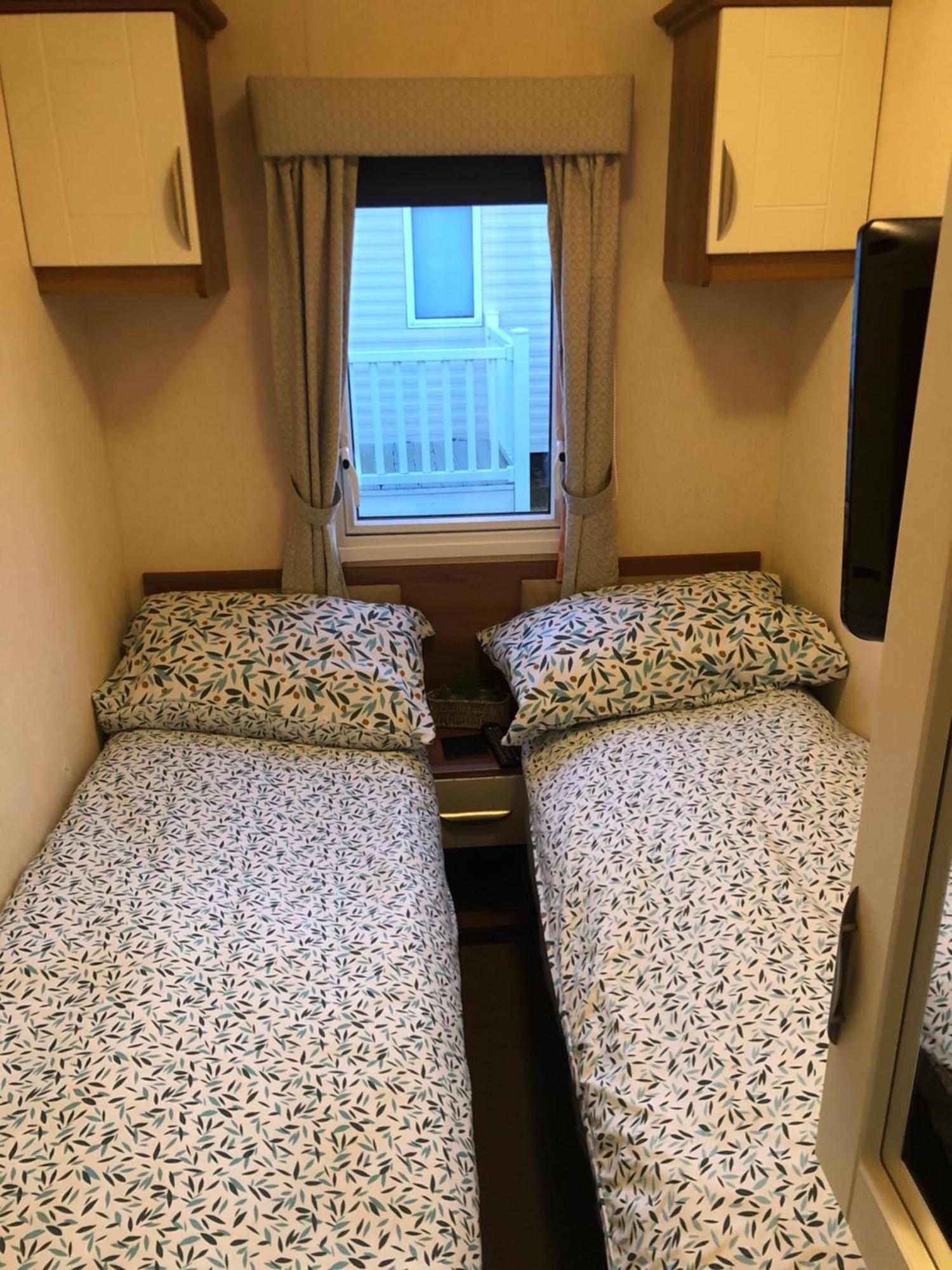 Two X 8 Berth Static Caravan On Lyons Robin Hood Rhyl North Wales Meliden Exterior foto